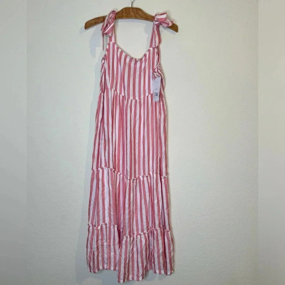 Isabel Maternity Candy Cane Stripe Maxi Dress Size Medium NWT - Picture 1 of 10